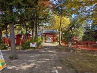 生島足島神社の景観
