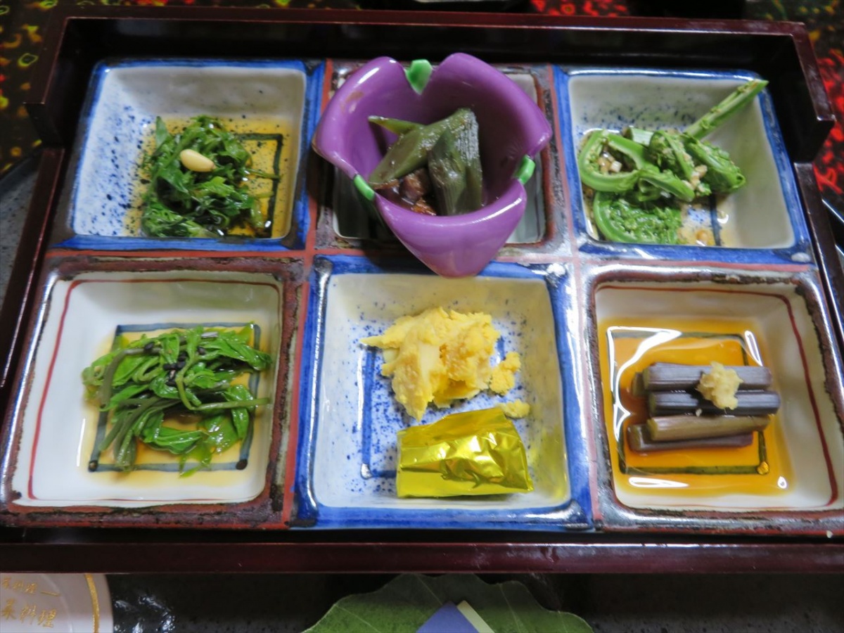 旅の記録：西川町で山菜料理