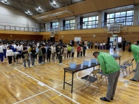 ホタル幼虫の冬季飼育依頼