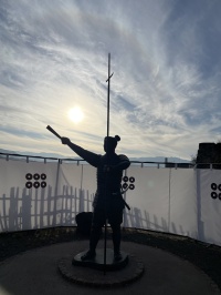上田城の真田像