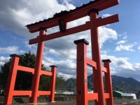 生島足島神社の大鳥居
