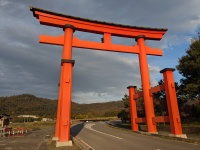 生島足島神社　大鳥居