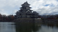 松本城はなぜ黒い！?