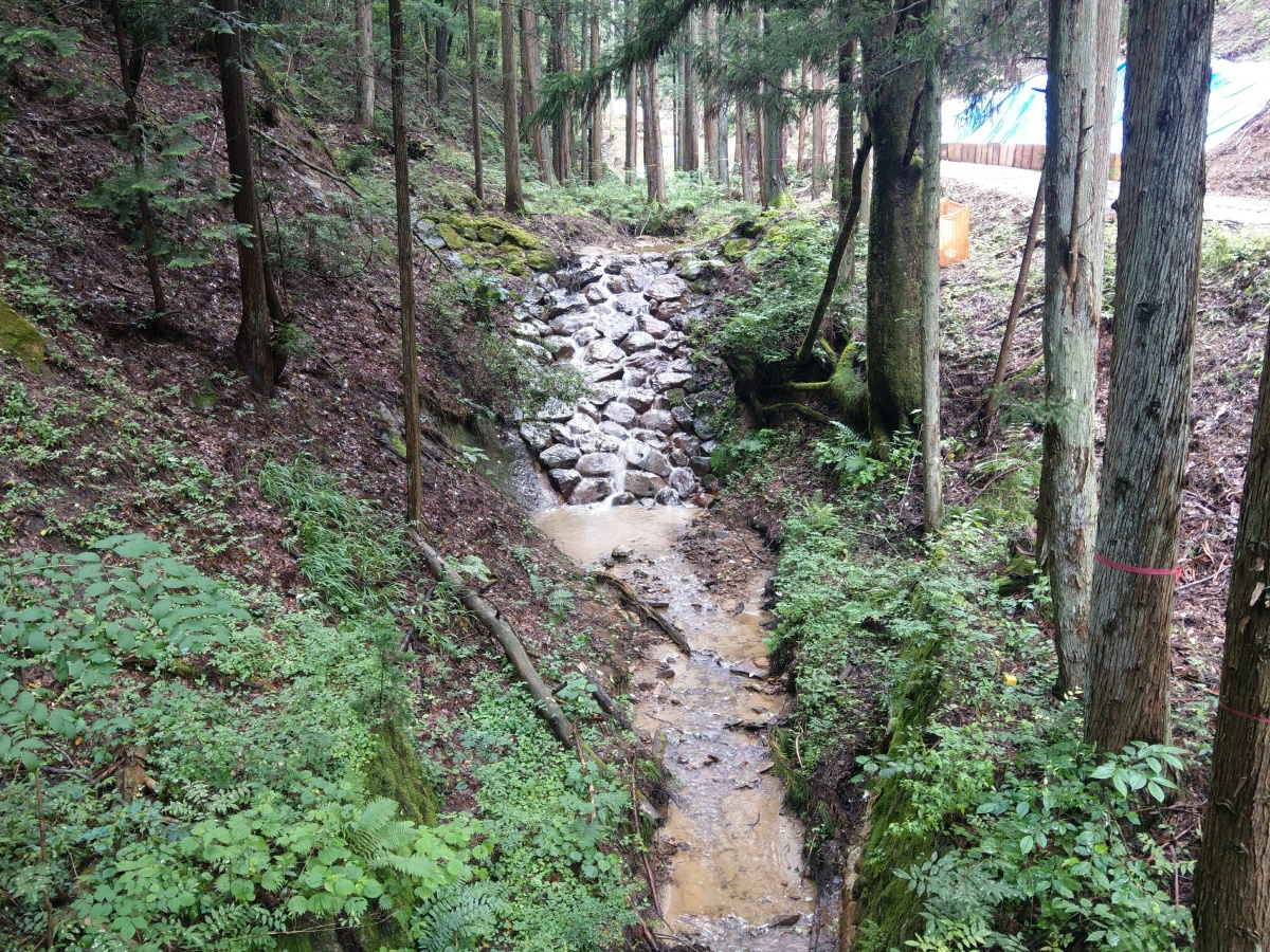 芦澤石積堤防群