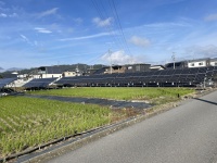 住宅地のソーラーパネル